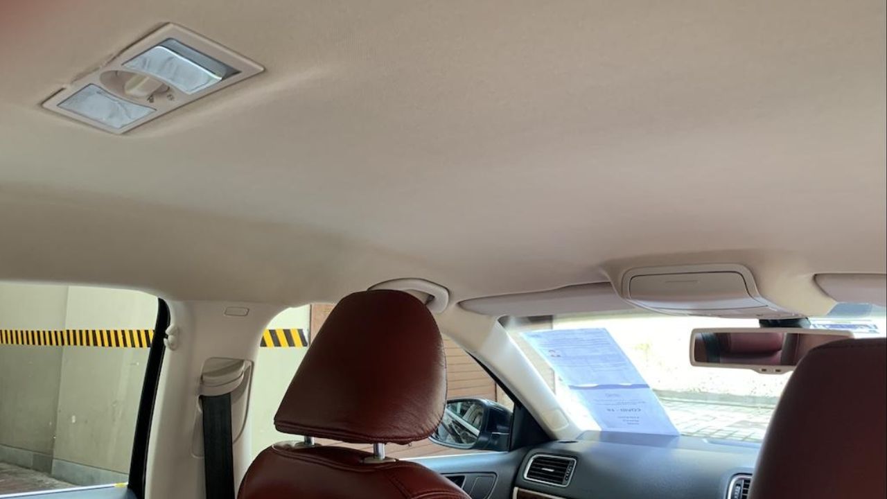 What Type of Fabric Is the Best Headliner For Your Car?